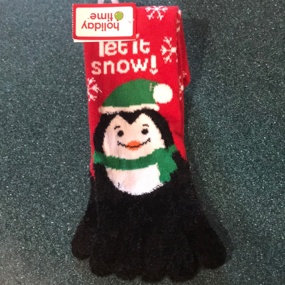 Penguin toe socks